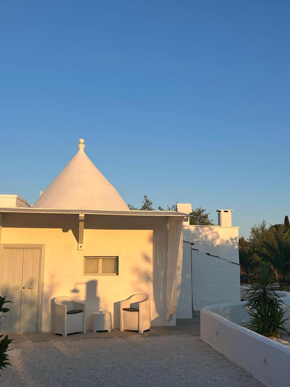 Гостевой дом Trulli In Contrada - Монополи Экстерьер фото